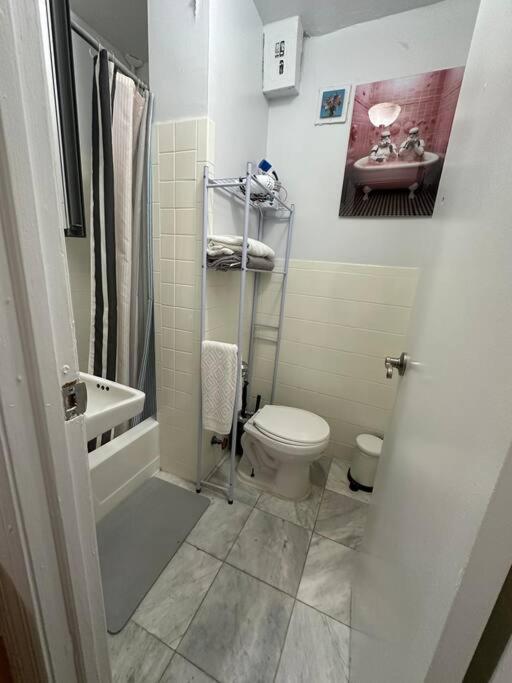 Cozy Private In Soho Appartement *