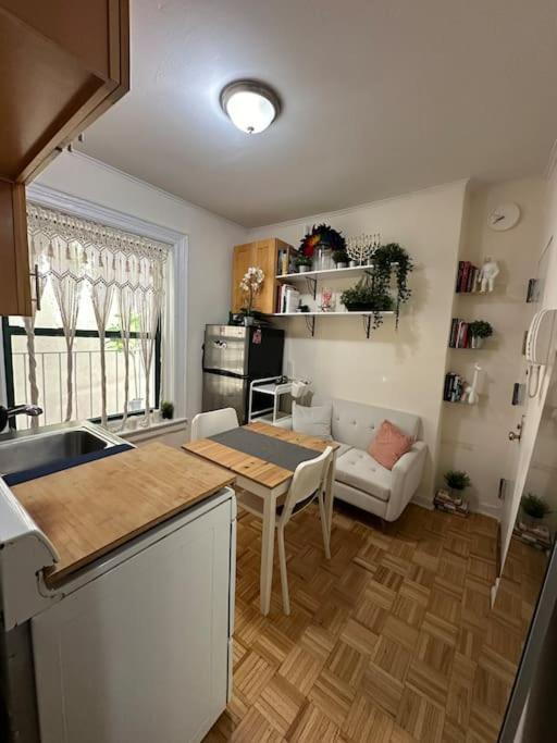 Cozy Private In Soho Appartement *